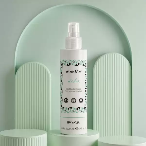 <a href="https://www.professionalbyfama.com/en/product/detox-shield-instant-spray/">SHIELD INSTANT SPRAY</a>